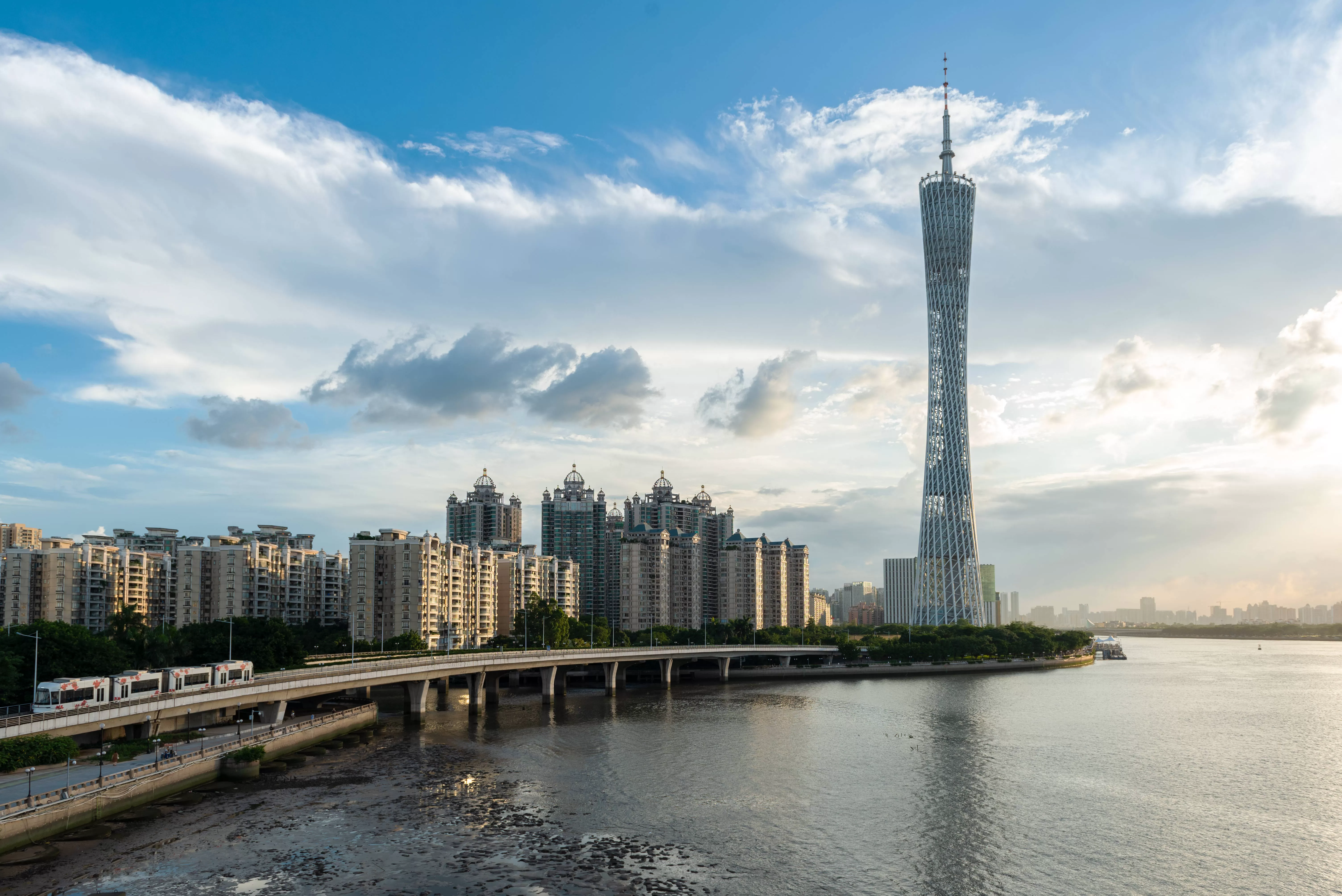 广州去北京旅游团报价五日游多少钱(广州去北京旅游团报价五日游多少钱一天)