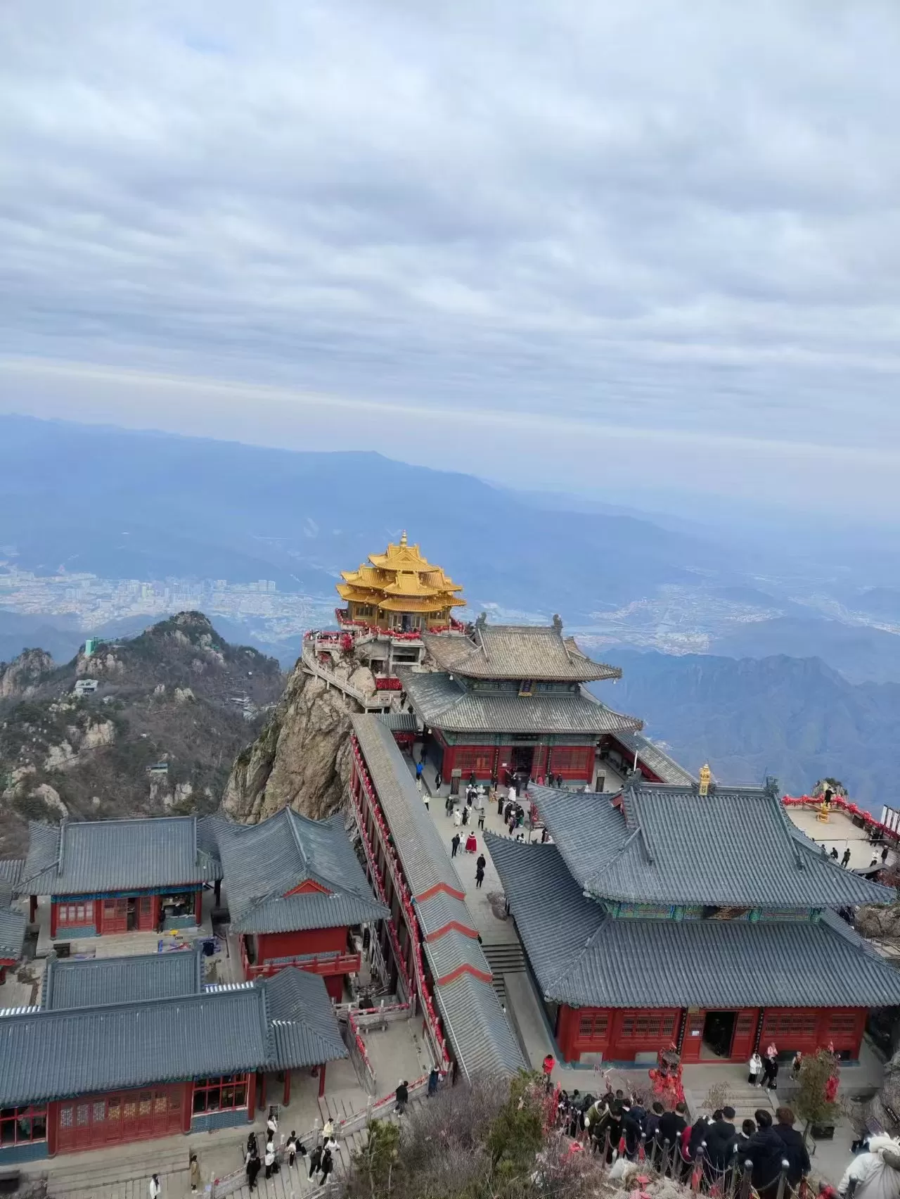 河南老君山景区攻略(河南老君山风景区具体位置)