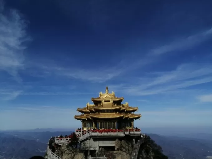 老君山龙门石窟白马寺旅游攻略(白马寺,龙门石窟,老君山游玩攻略)