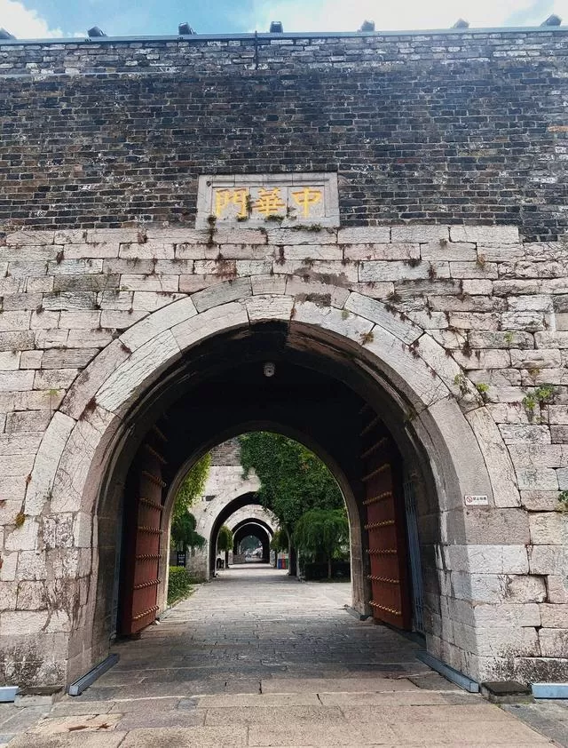 南京旅游推荐景点(南京旅游景点地图全图可放大)