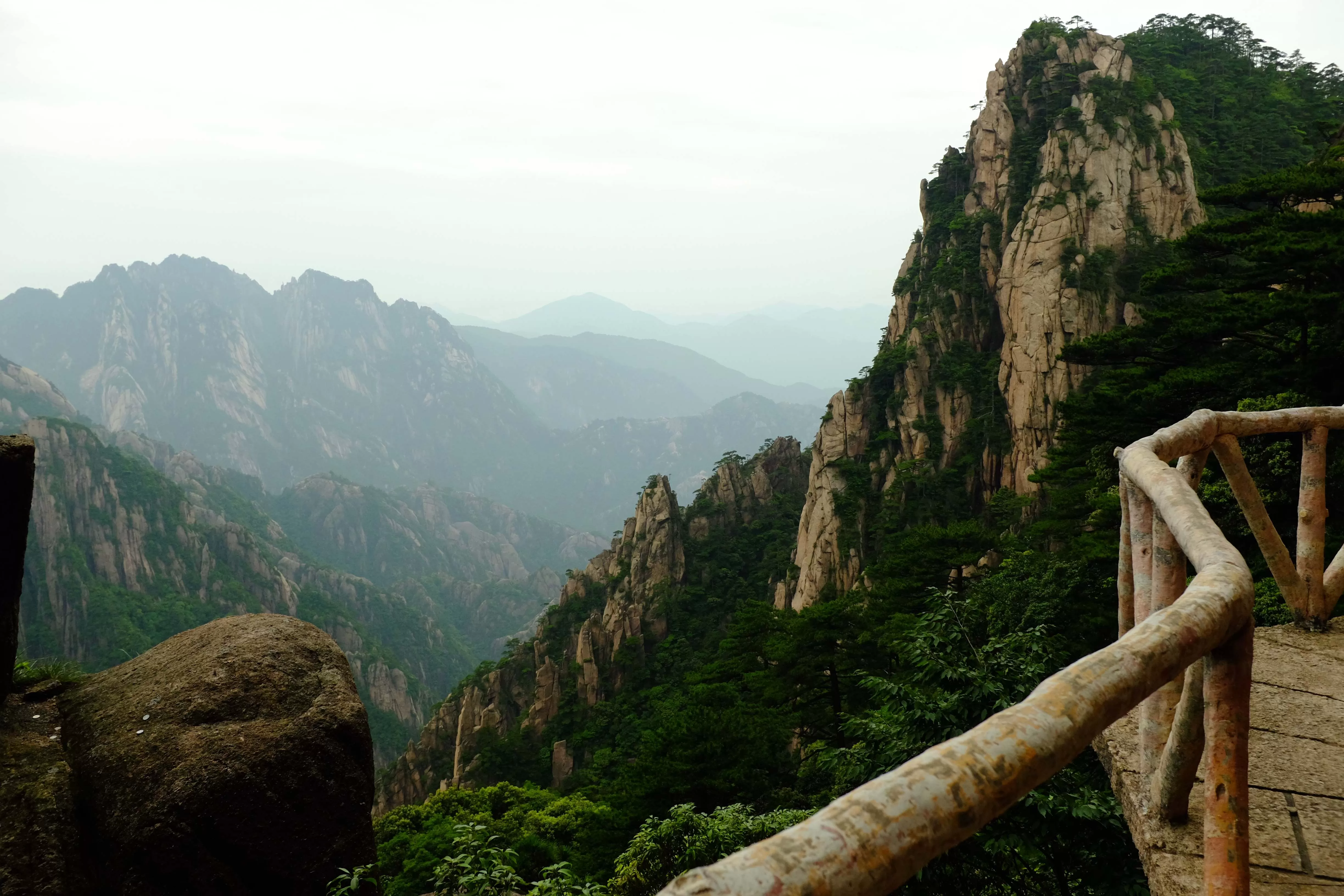 黄山旅游电话(黄山旅游电话咨询热线)