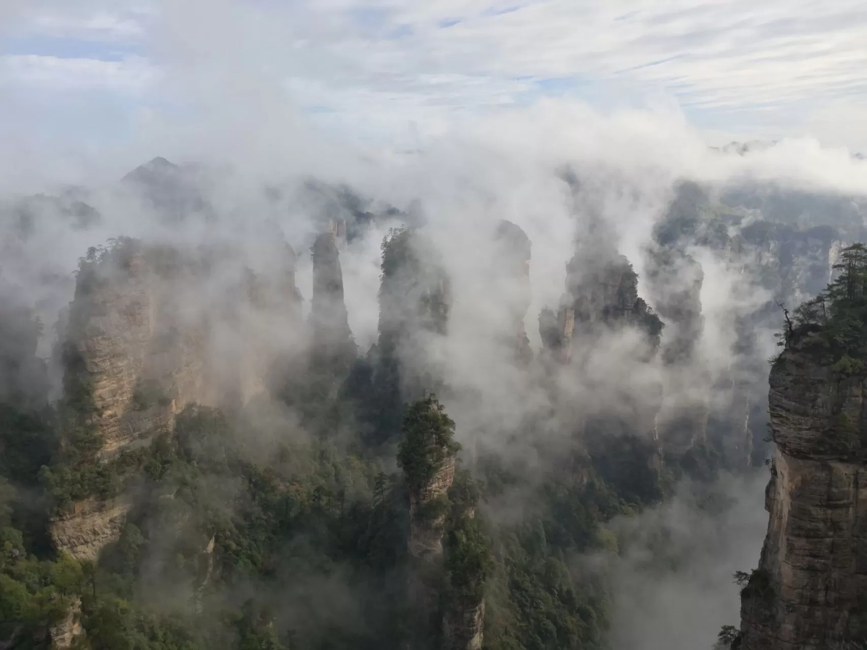 张家界旅游张家界团(张家界本地旅游团价格)