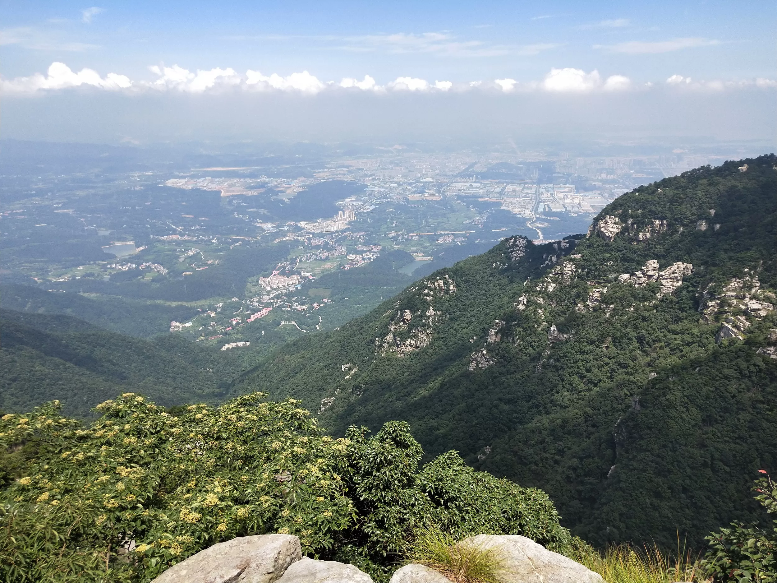 庐山的旅游景点(庐山旅游景点攻略大全)