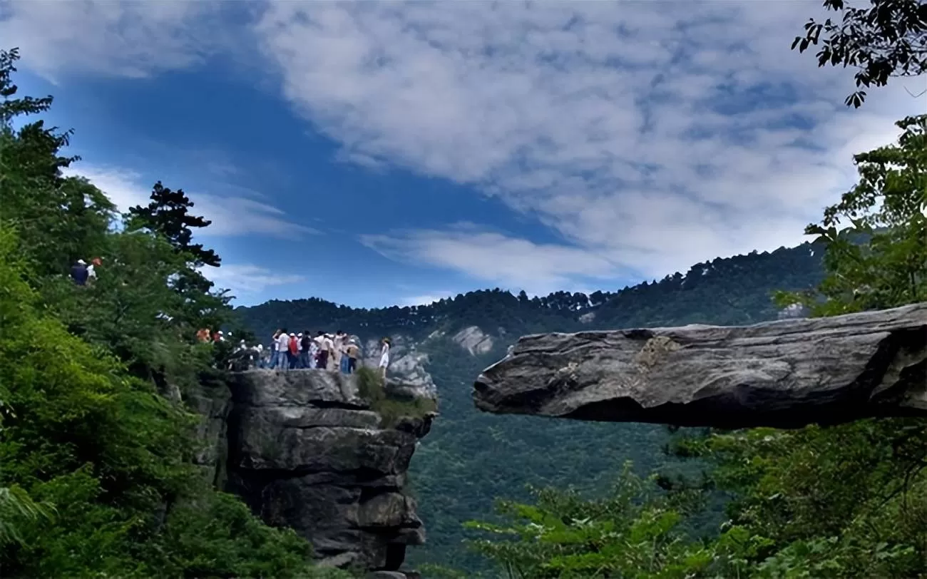 井冈山旅游攻略二日游(井冈山旅游攻略二日游作文)