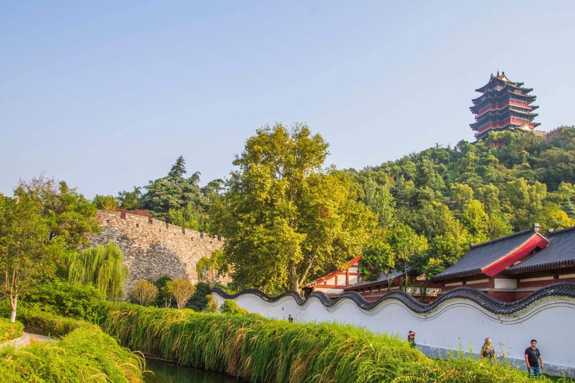 南京及周边旅游景点(南京及周边旅游景点推荐)