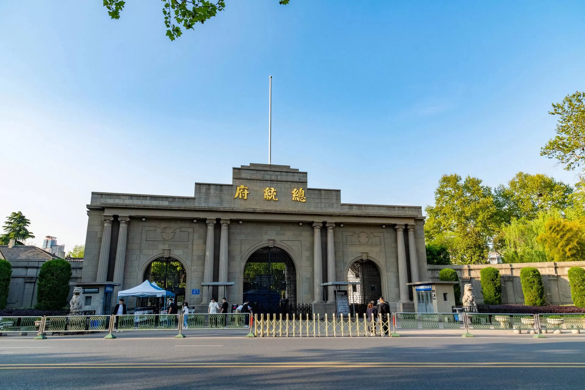 南京三日游必去景点推荐(南京三日游旅游攻略自己玩)