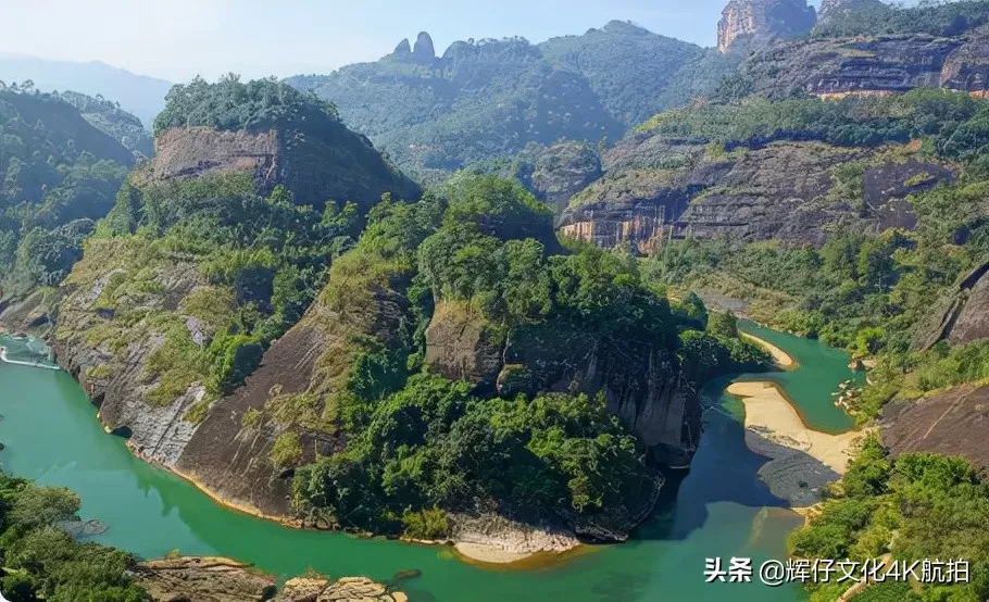 江西省内旅游景点推荐(江西省内旅游景点推荐二天游)