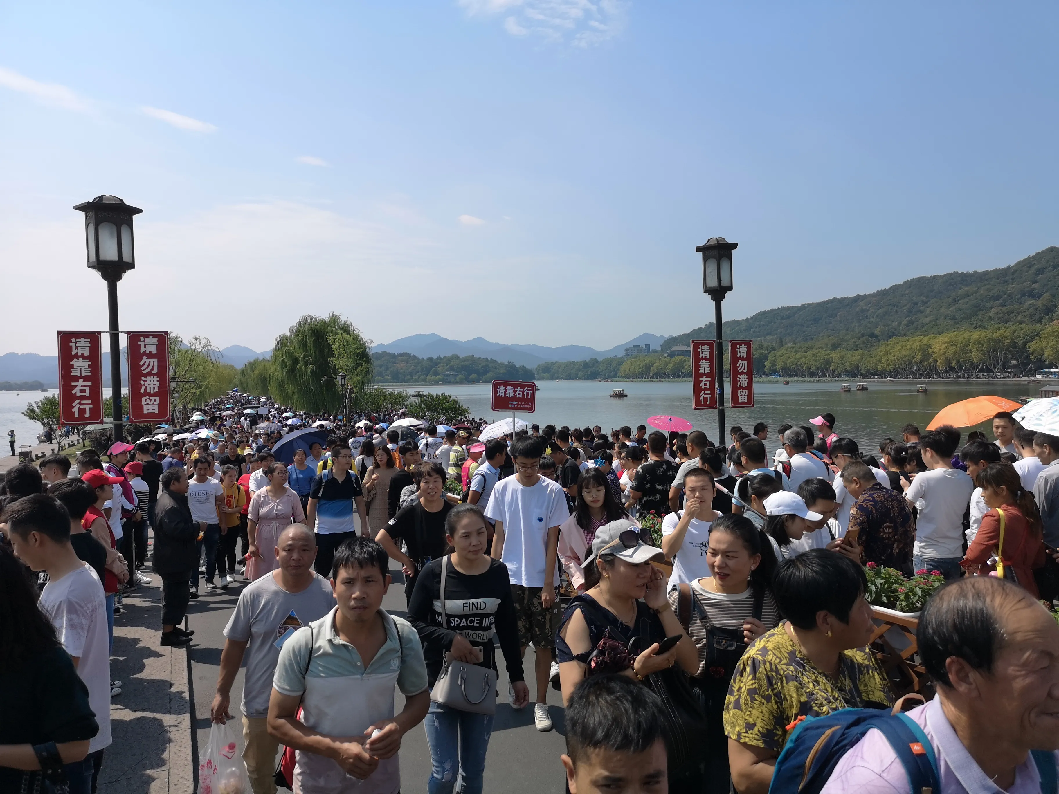 杭州当地参团旅游(杭州当地参团旅游电话号码是多少)