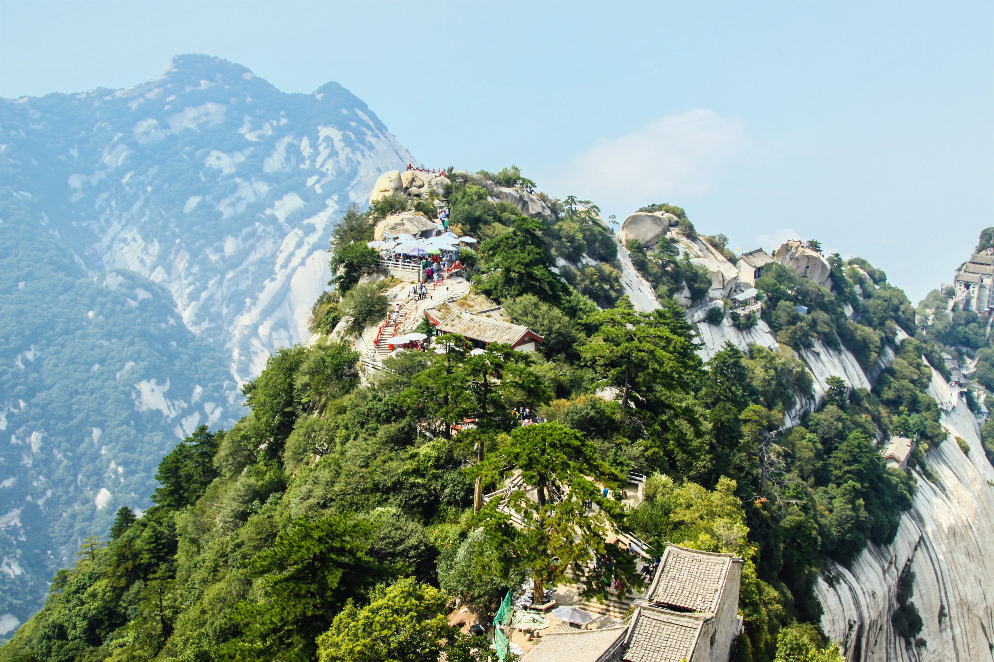 华山旅游景点(华山旅游景点自驾路线)