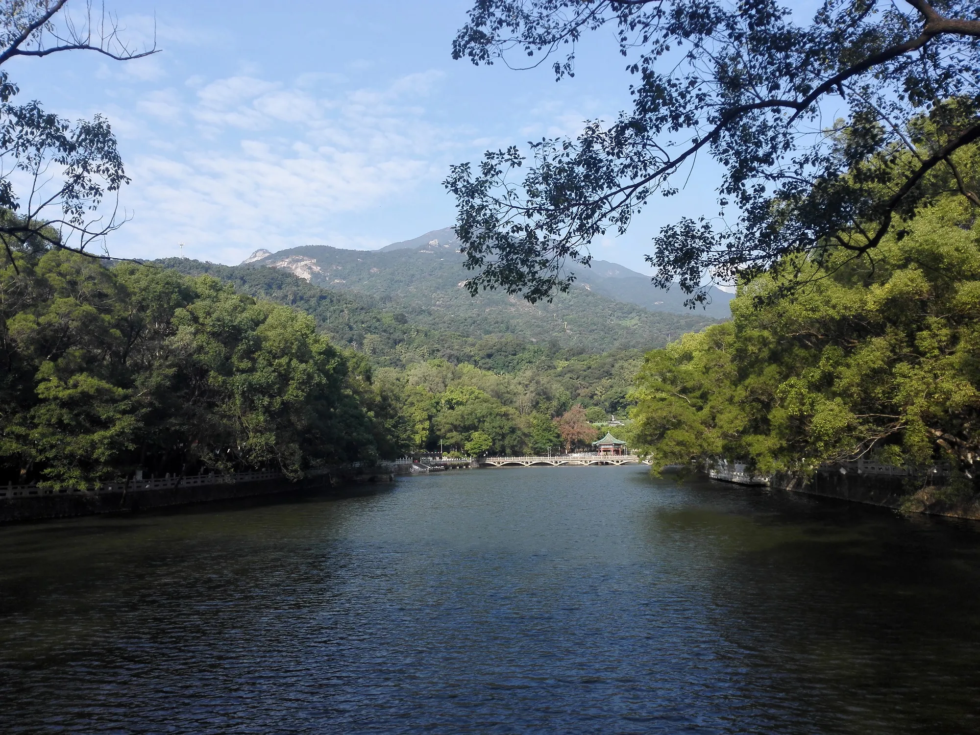 广东省内旅游景点推荐自驾游(广东省内旅游景点推荐自驾游2天)