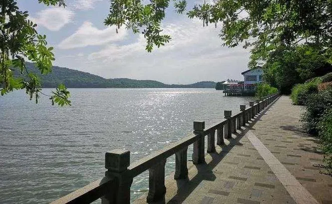 无锡周边自驾一日游景点大全(无锡周边自驾一日游景点大全攻略)