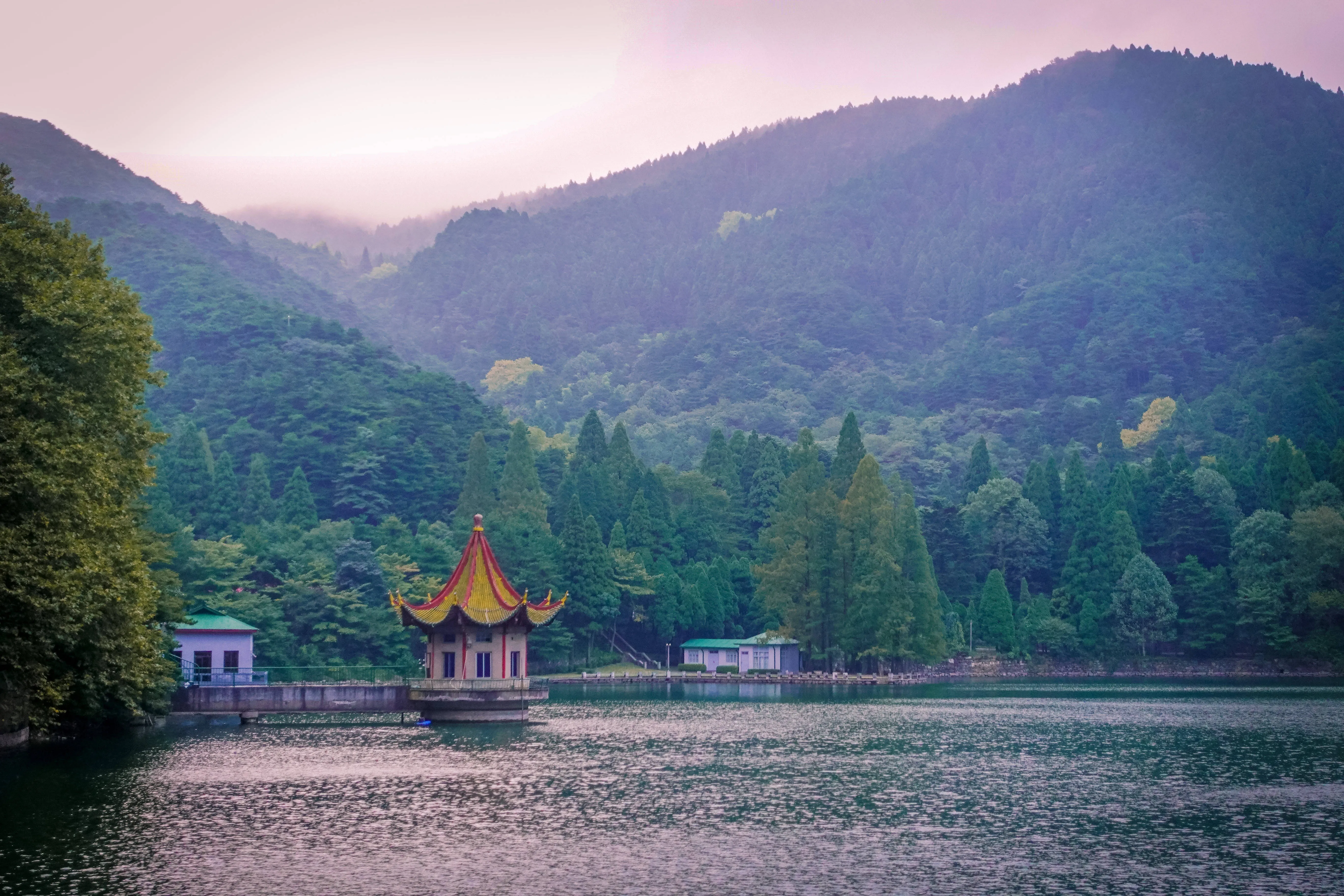 庐山旅游好玩吗(庐山旅游好玩吗现在)