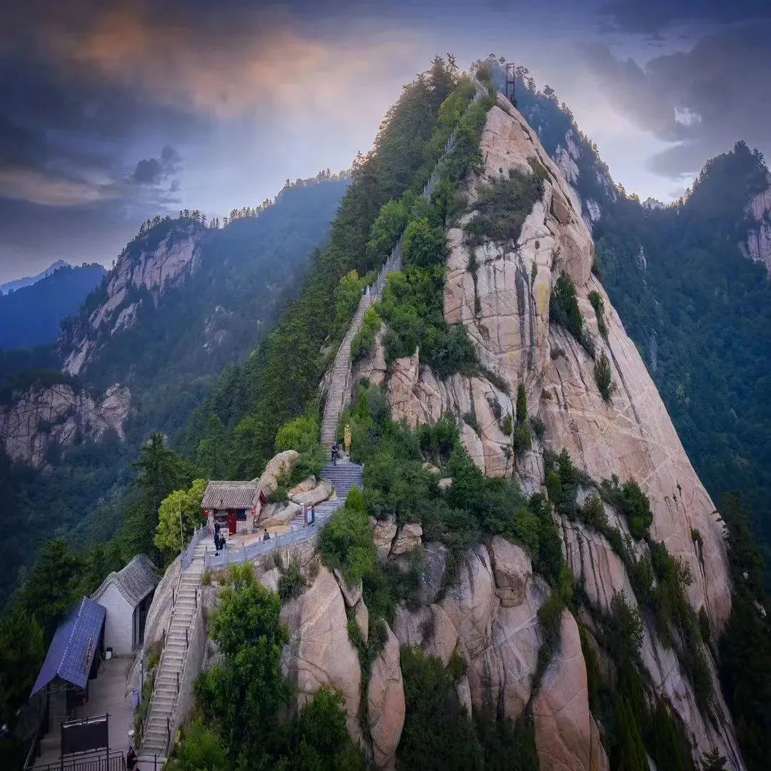 武当山景区图(武当山景区图片ppt不带文字)