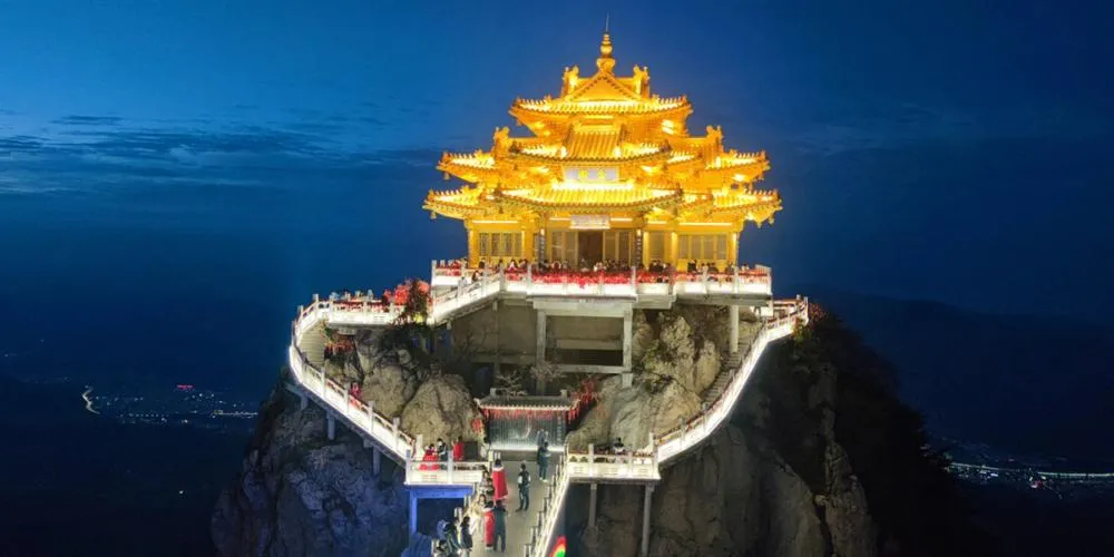 老君山景区好玩吗(老君山景区好玩吗现在)