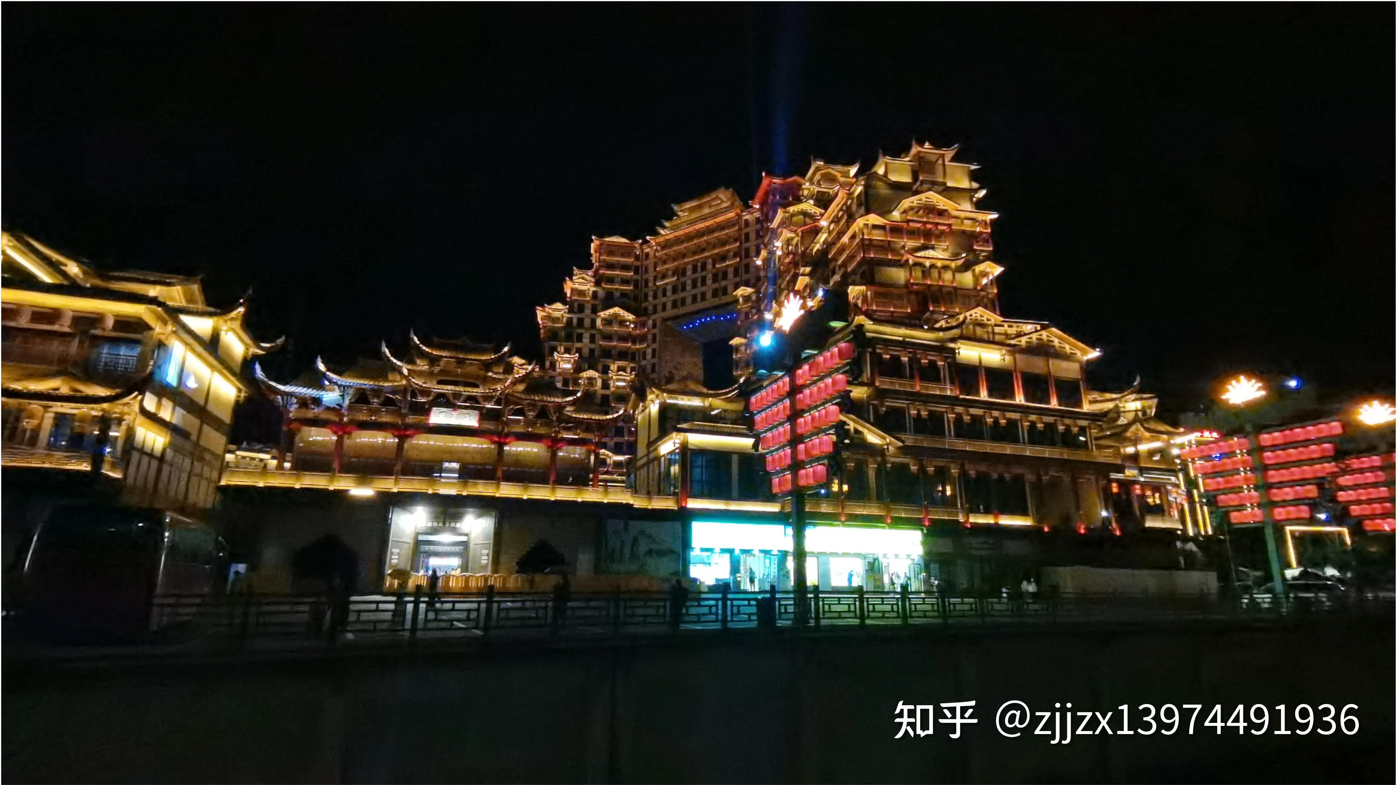 包含长沙出发到张家界凤凰古城芙蓉镇旅游攻略的词条