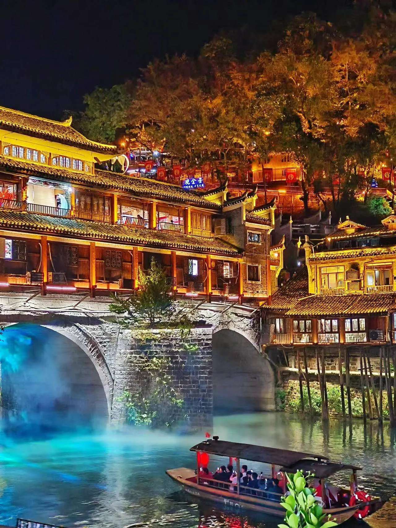去旅游张家界费用多少钱(去旅游张家界费用多少钱啊)