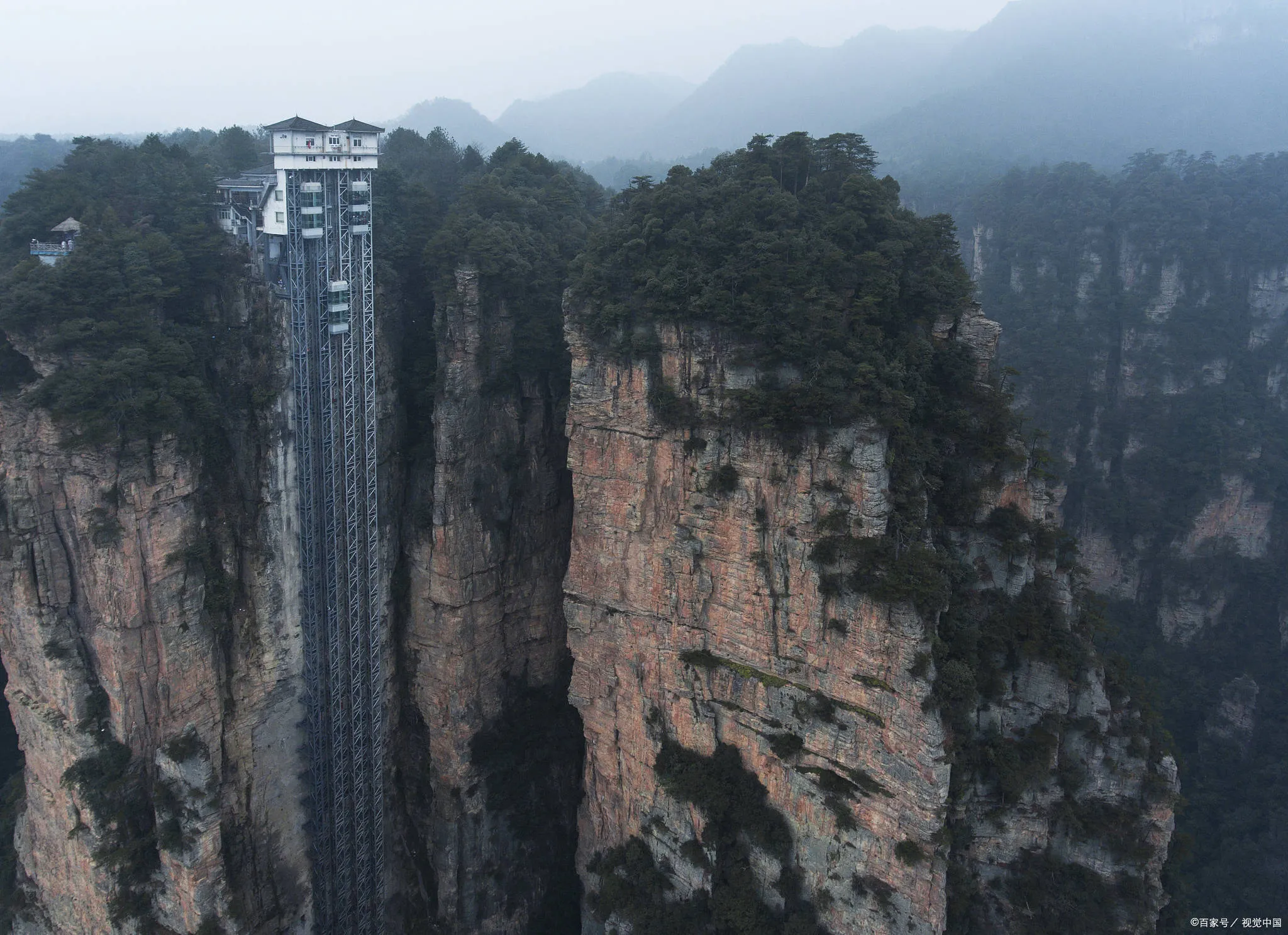 去张家界旅游的主要景点(去张家界旅游的主要景点是什么)
