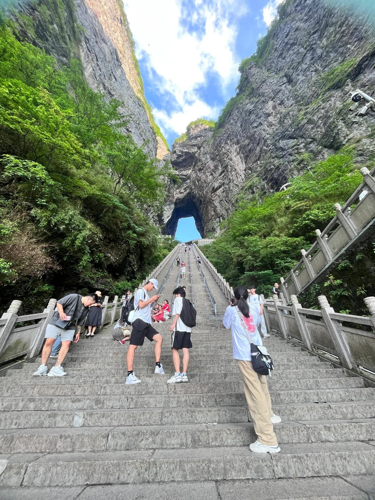 襄阳到张家界旅游攻略(襄阳到张家界旅游攻略路线图)