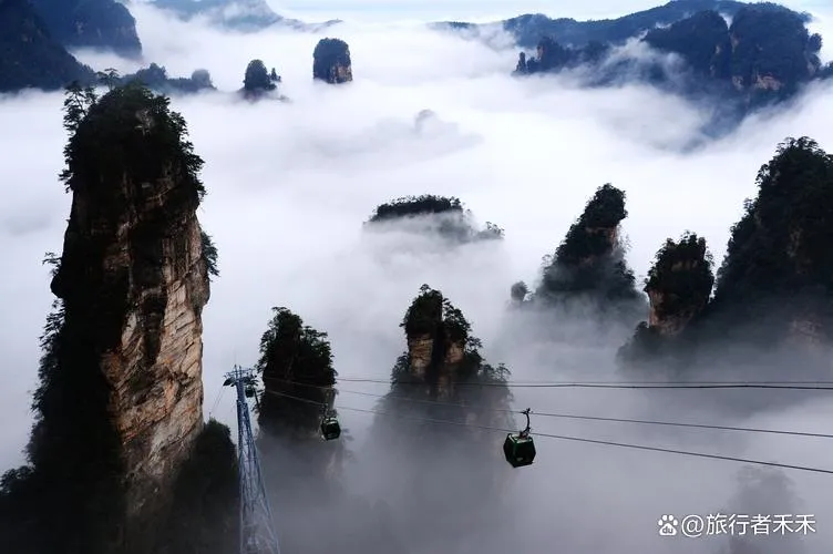两个人去张家界玩三天要多少钱(两人去张家界一个星期估计要多少费用?)