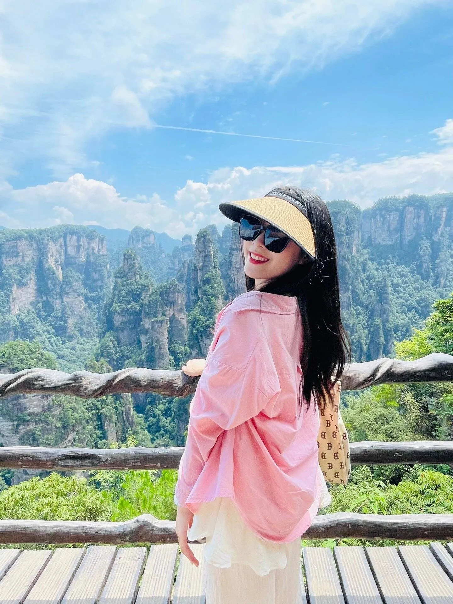 去张家界天门山旅游的旅行社(去张家界天门山旅游的旅行社叫什么)