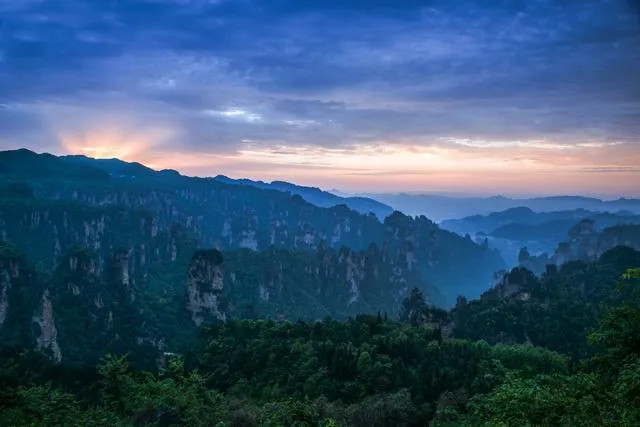张家界游(张家界游玩时间)