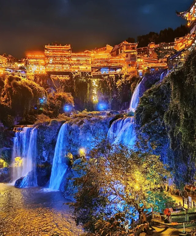 多少钱旅游张家界(张家界旅游要多少钱)