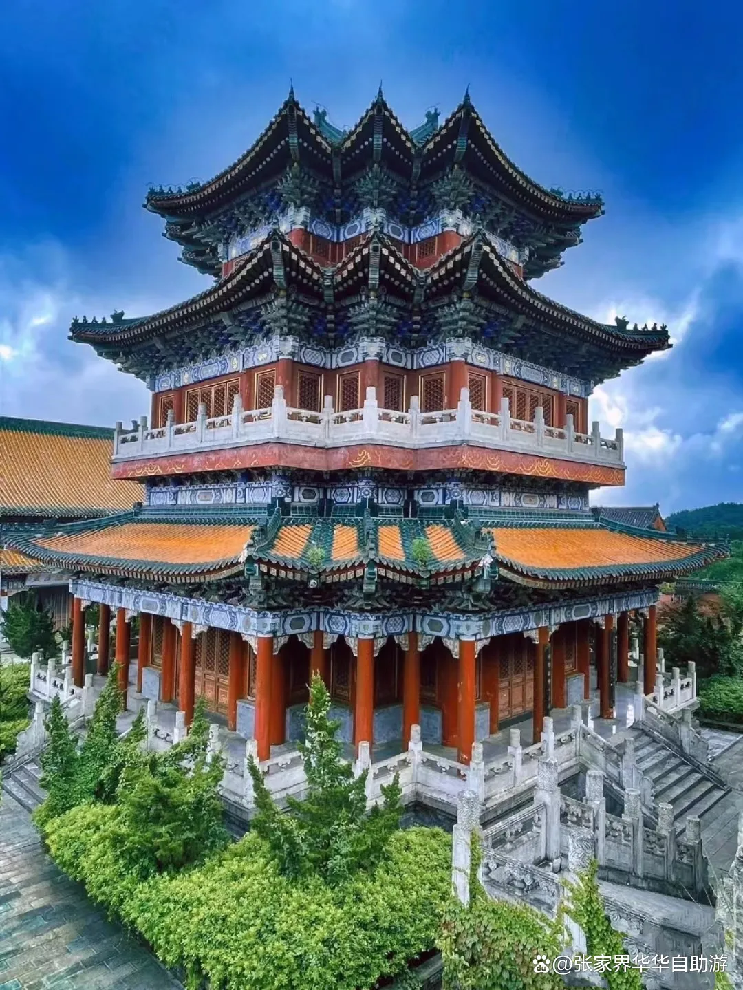 6月张家界适合旅游么(张家界旅游6月份合适吗)
