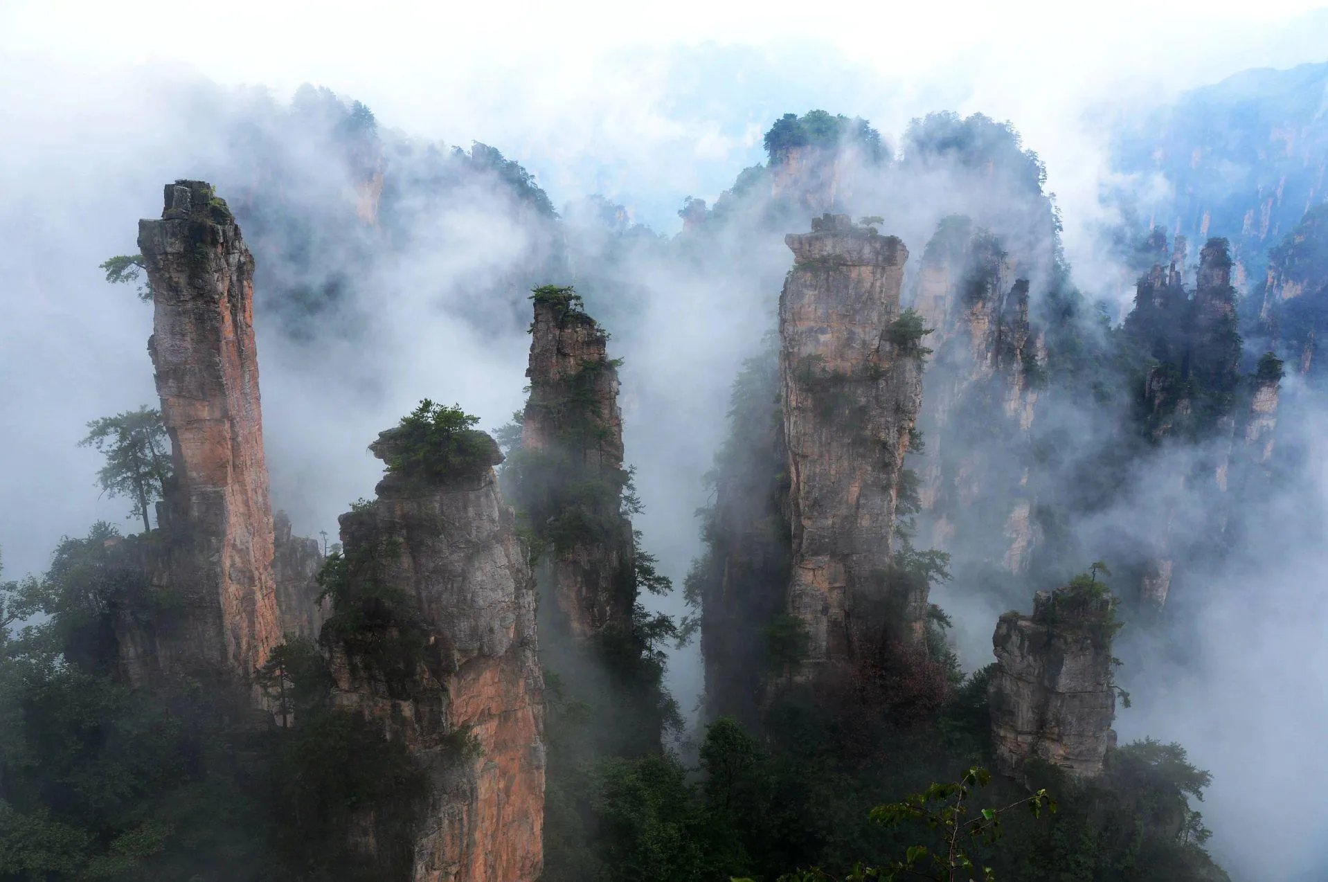 张家界哪些地方值得游玩(张家界哪些地方值得游玩的)