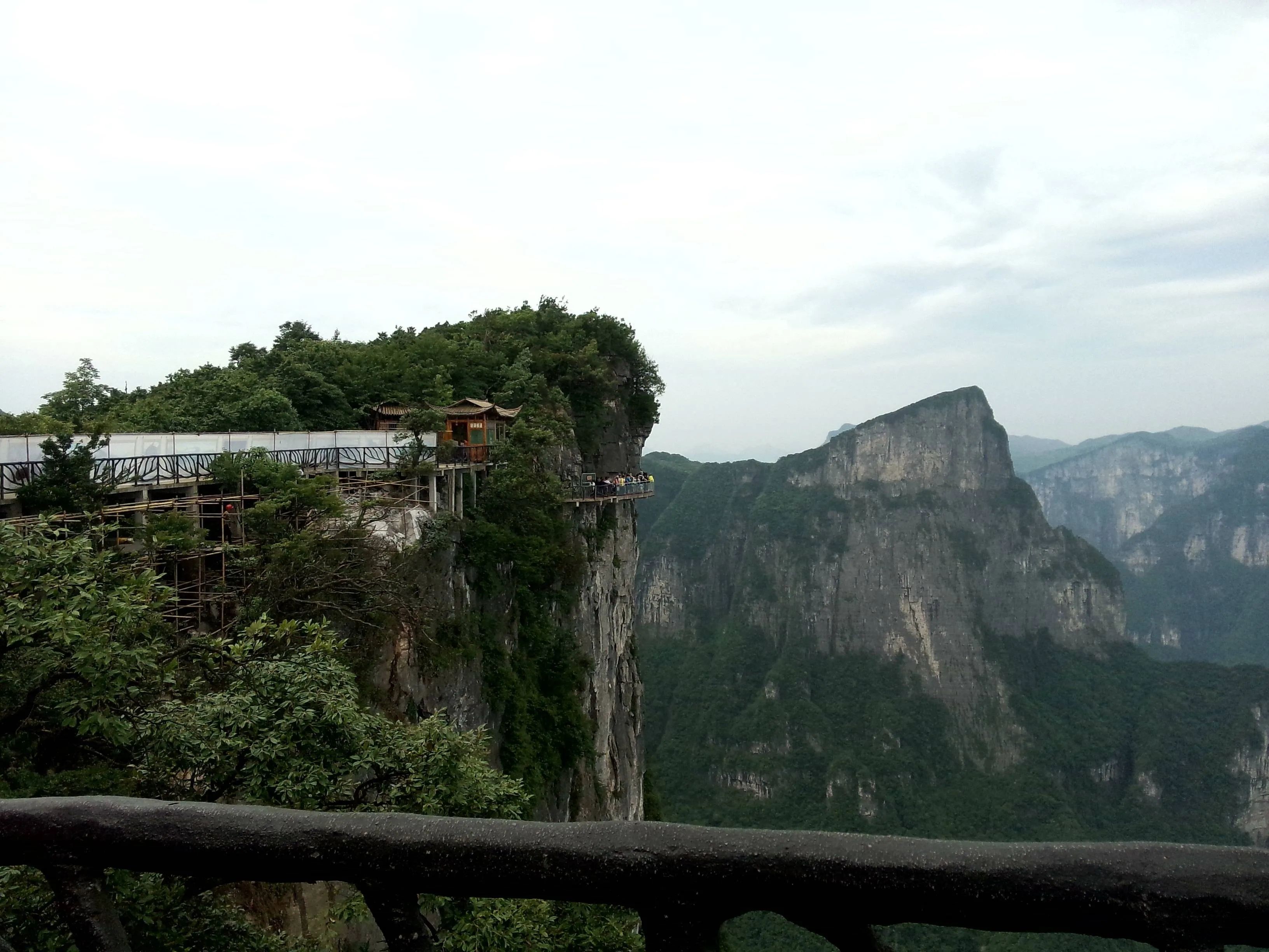 张家界旅游的景区(张家界旅游景区分布图)