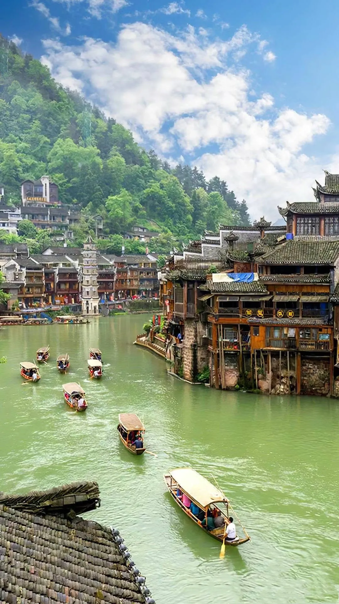 张家界天门山旅游酒店(张家界天门山旅游自助游攻略)