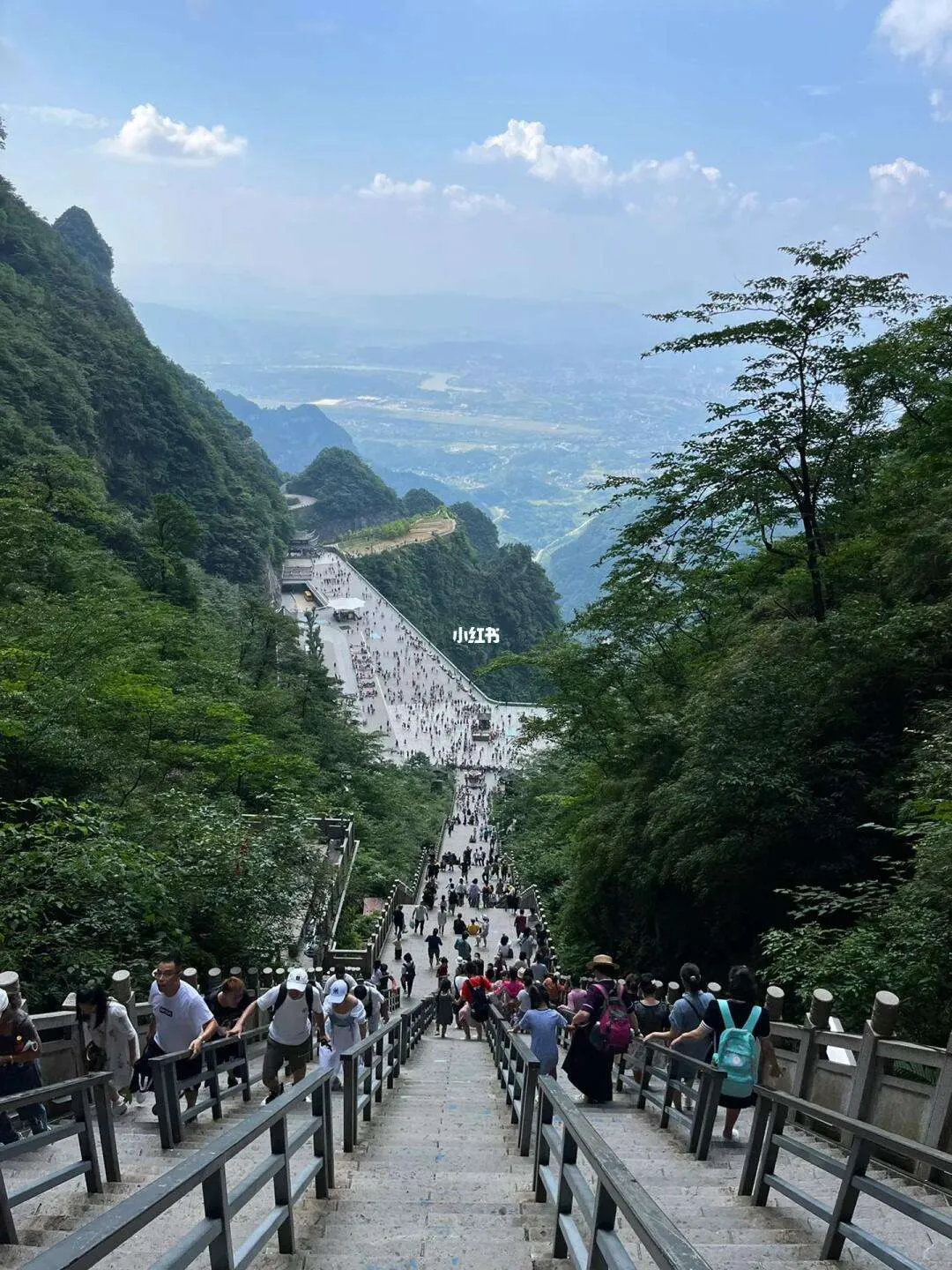 张家界天门山国家森林景点自由行(张家界天门山国家森林公园旅游攻略)