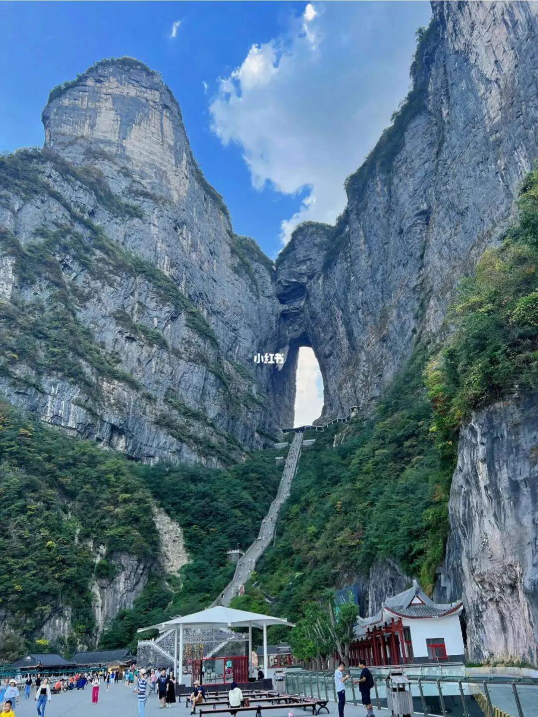 张家界天门山有哪些著名景点的简单介绍