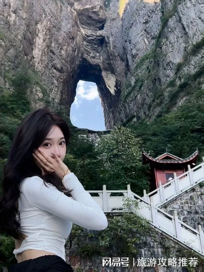 张家界天门山三日游需要多少钱(张家界天门山旅游攻略自由行三天)