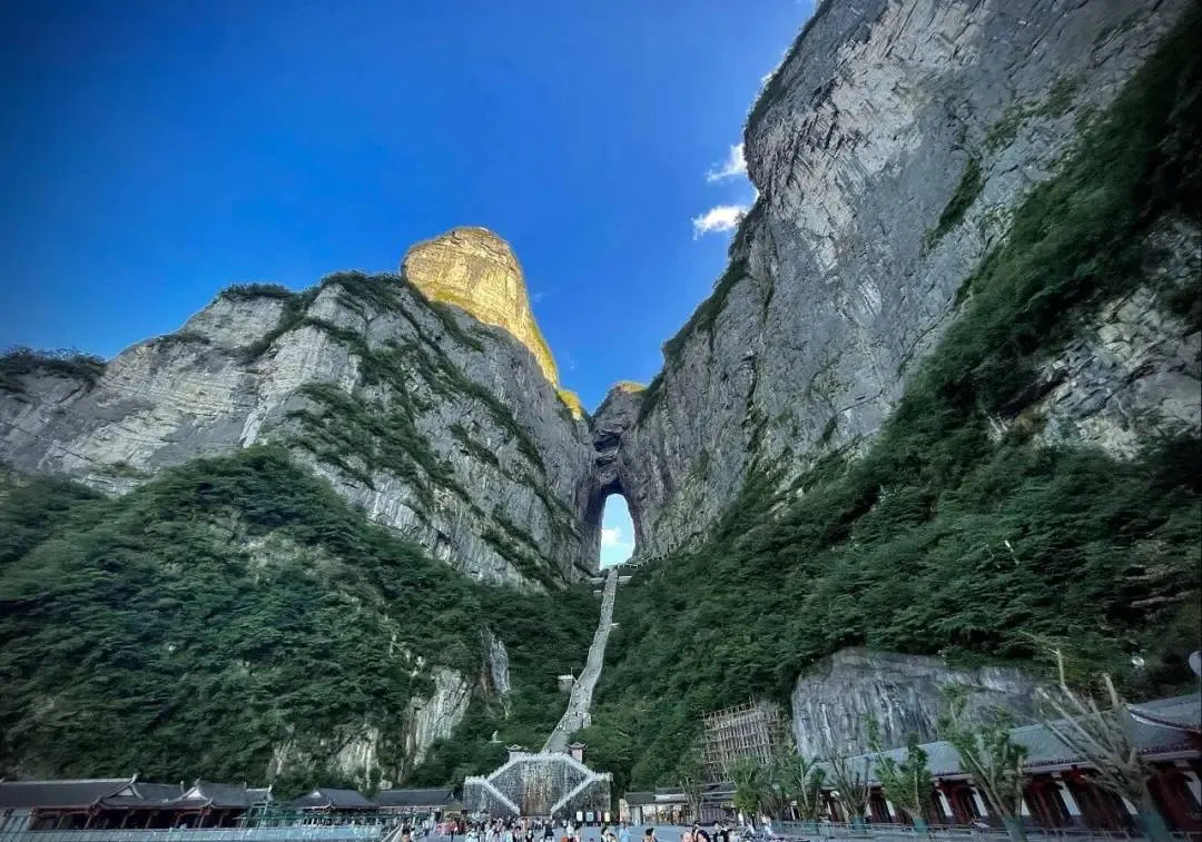 旅游去张家界什么季节好(旅游去张家界什么季节好玩)