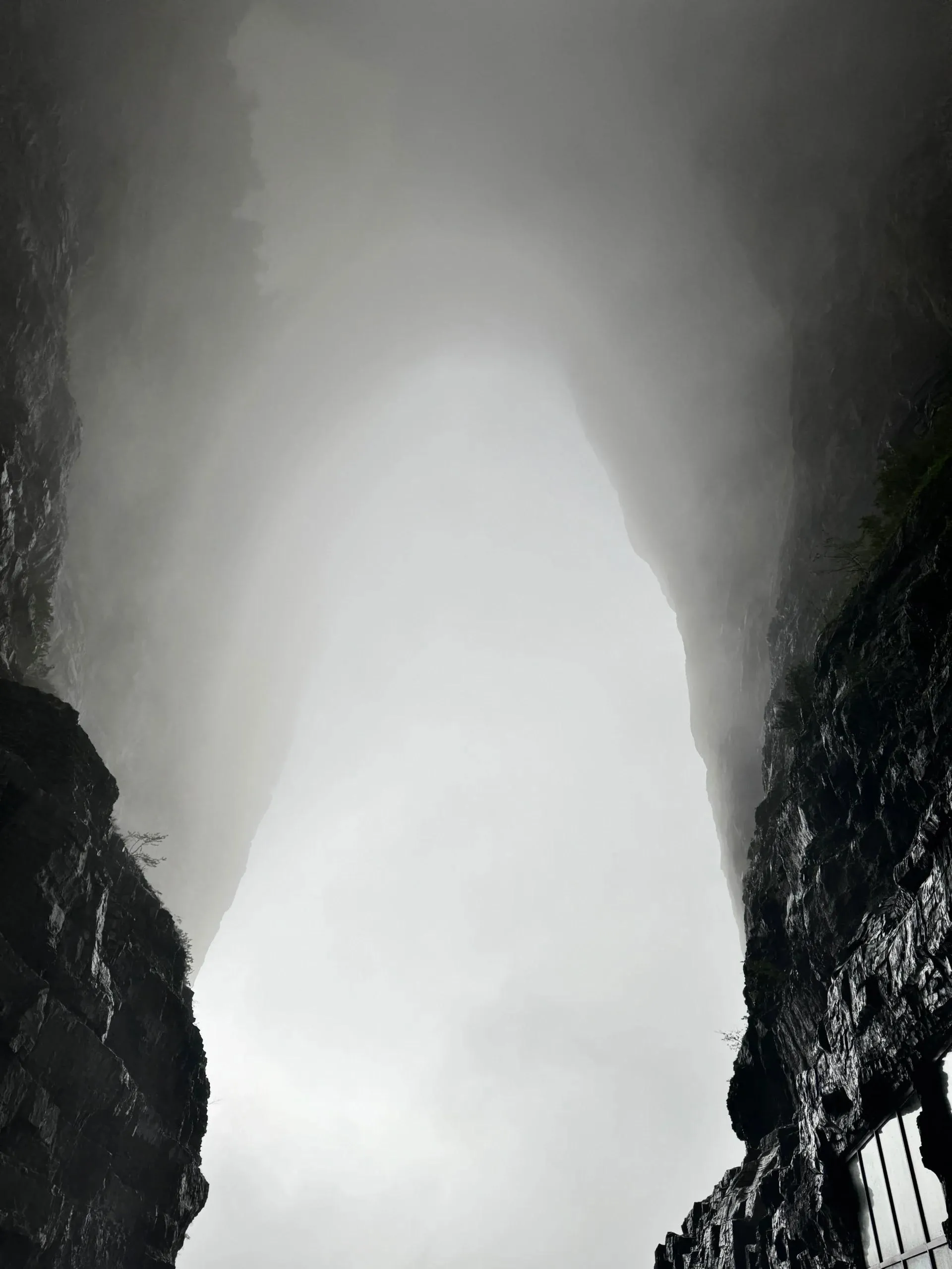 湖南张家界天门山旅游攻略(张家界天门山旅游攻略自由行三天)