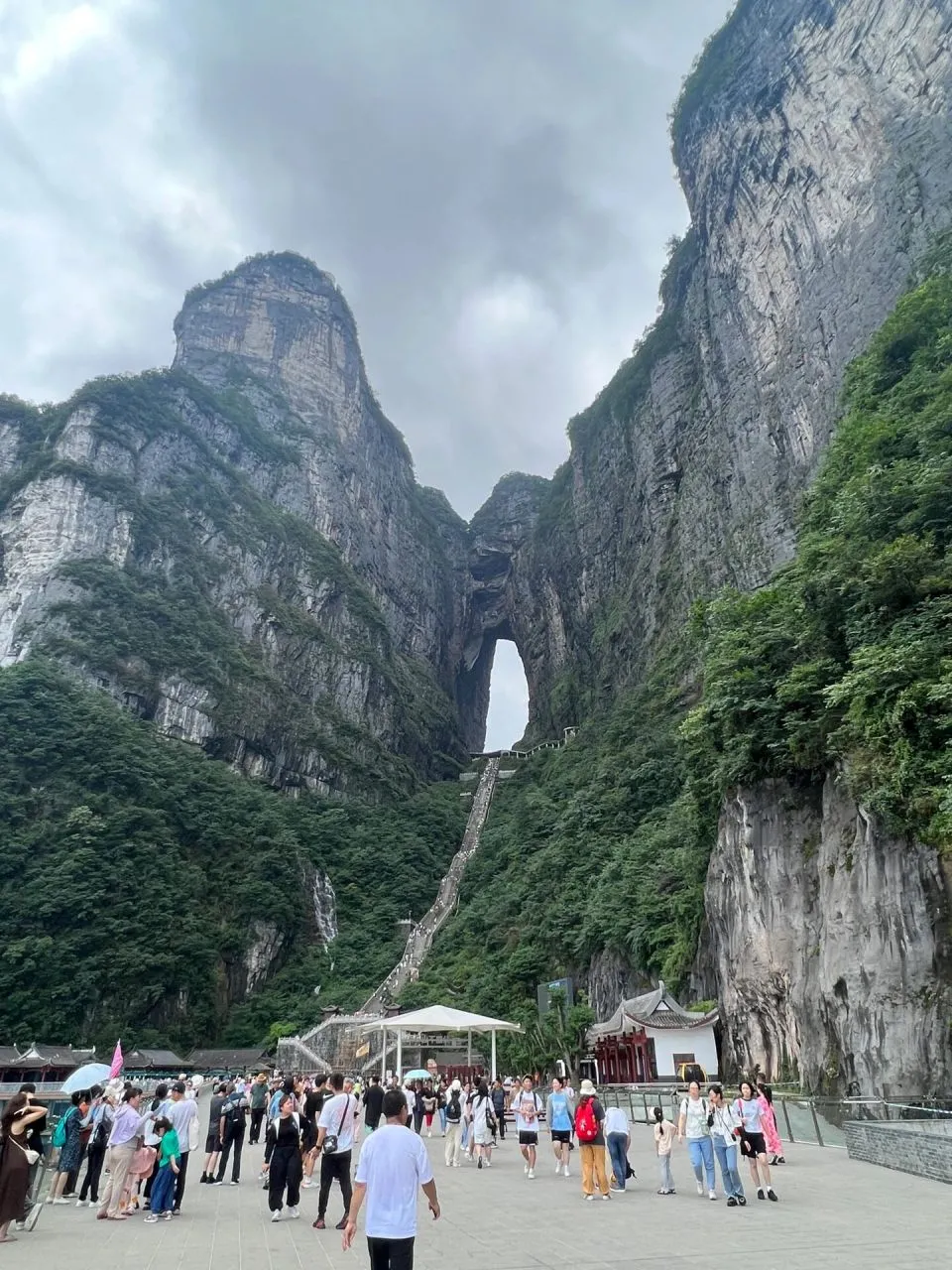 张家界天门山一日攻略(张家界天门山游玩攻略时间)