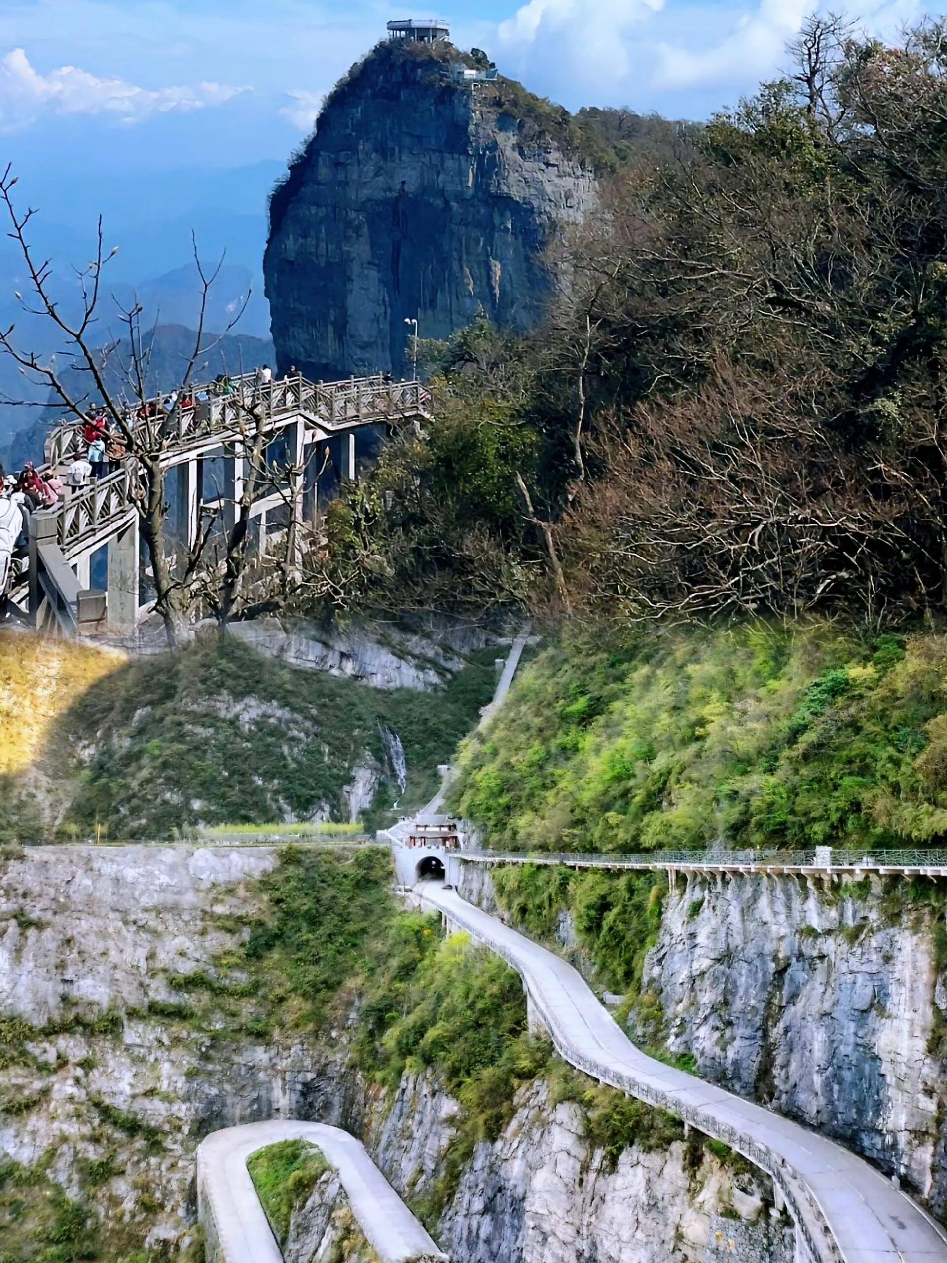 冬天可以去张家界旅游吗(冬天去张家界旅游攻略自由行三天)