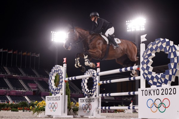 Germany’s Julia Krajewski has entered the equestrian history books as the very first female athlete to take the Individual Olympic Eventing title following victory with Amande de B’Neville at the Tokyo 2020 Olympic Games in Baji Koen tonight.